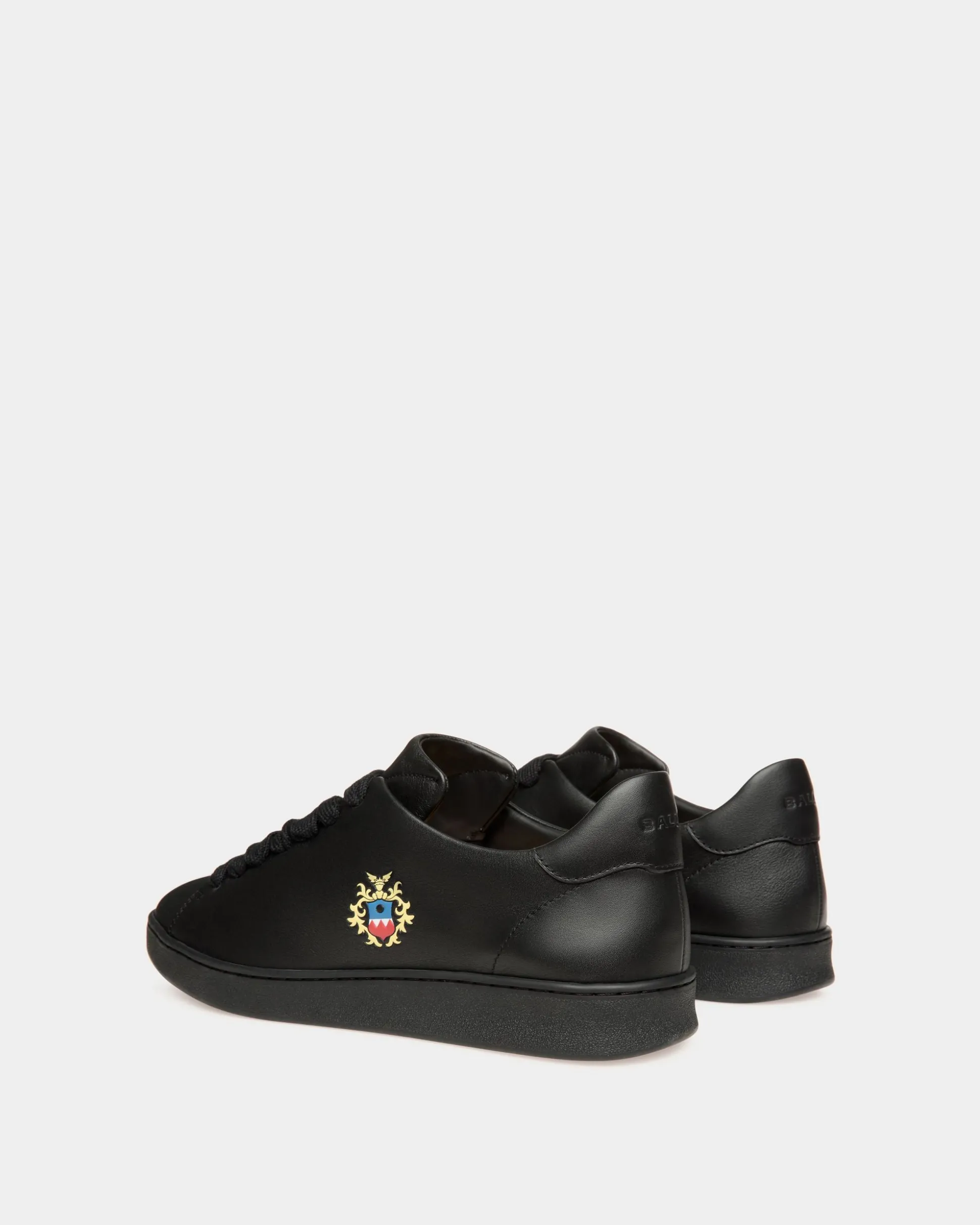 Adrien Brody Travel Collection Sneaker In Black Leather