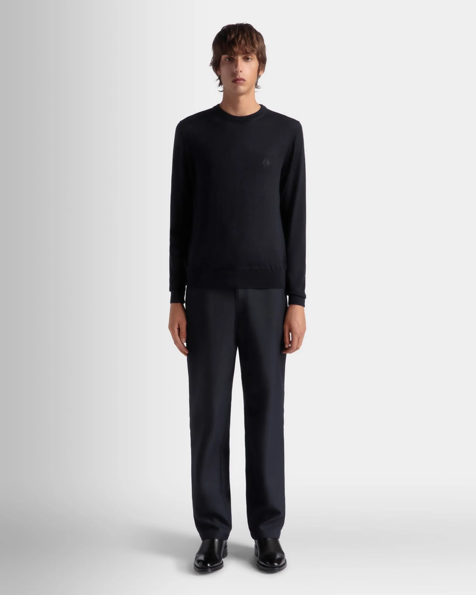 Adrien Brody Travel Collection Crewneck Sweater In Navy Blue Cashmere