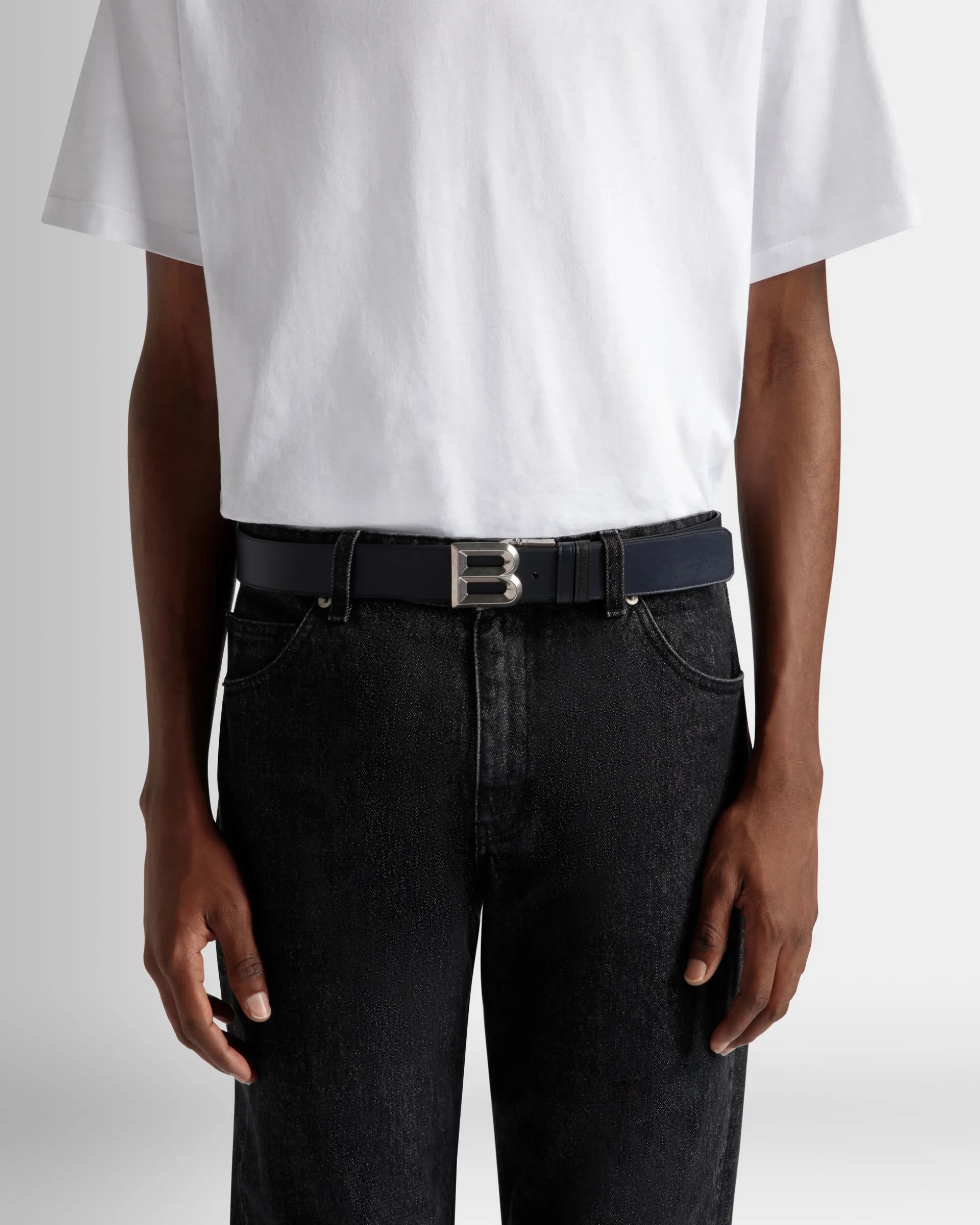 B Bold 35mm Reversible And Adjustable Belt In Navy Blue And Black Leather
