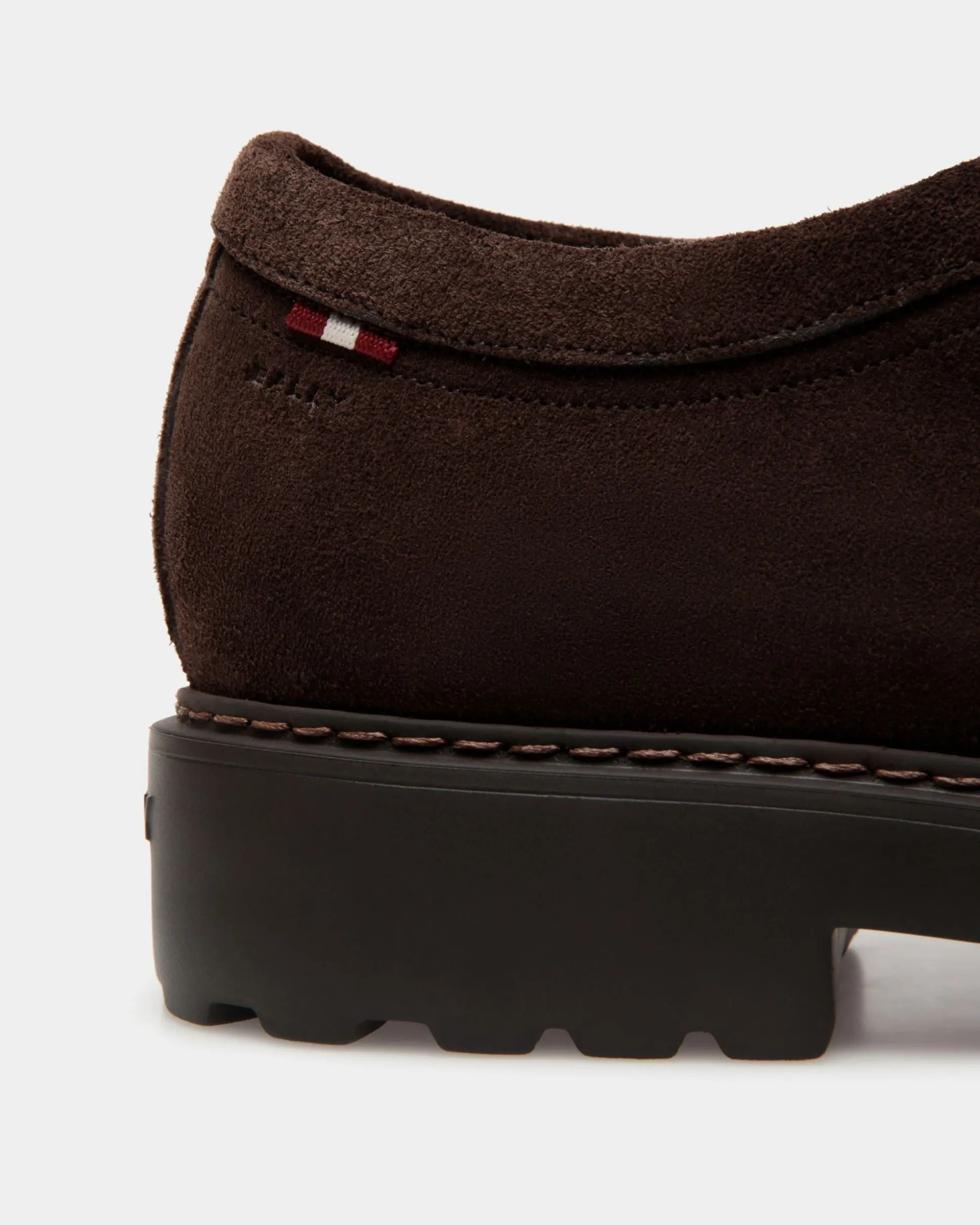 Gusto Derby in Ebano Suede