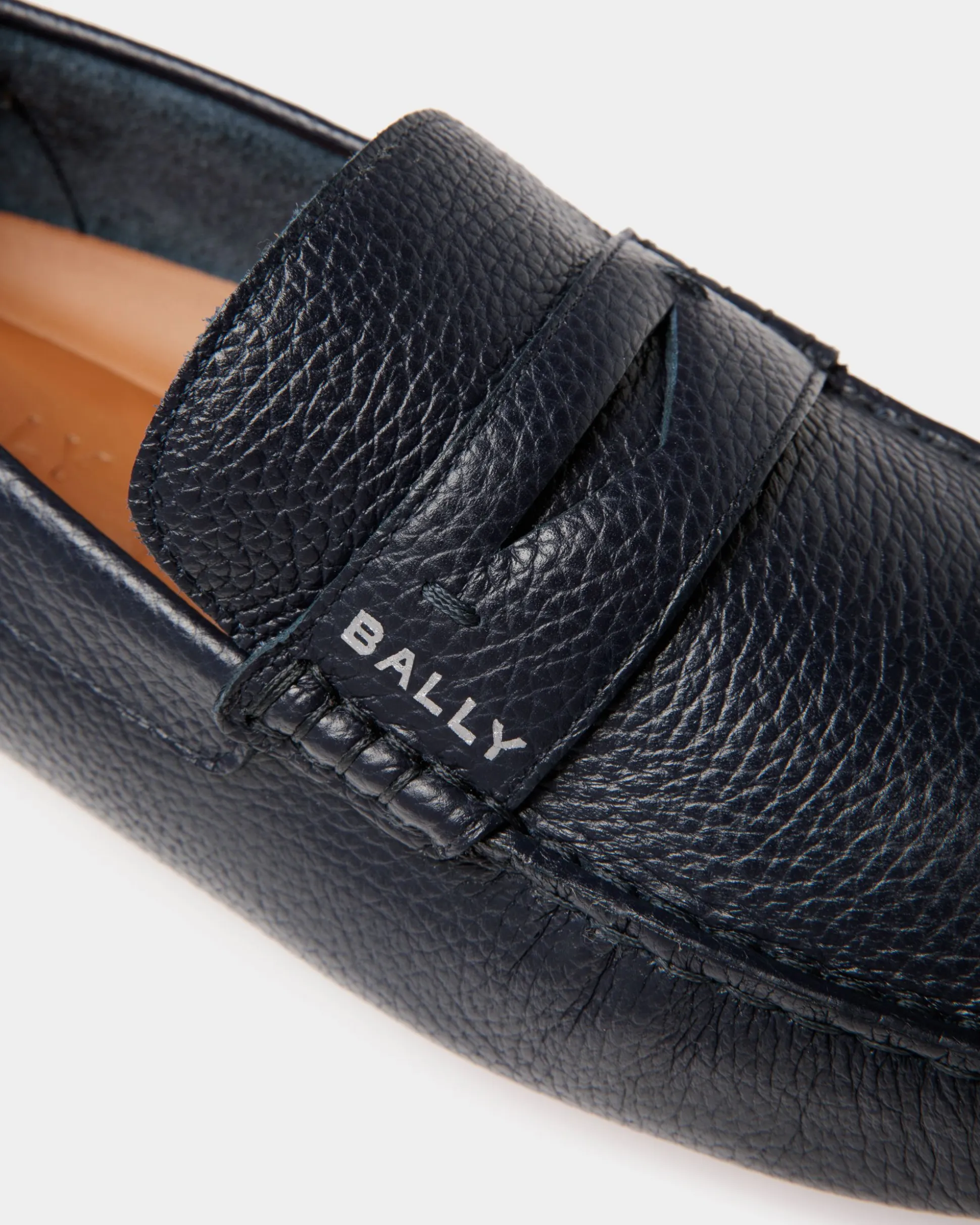 Pilot Driver In Navy Blue Grained Leather