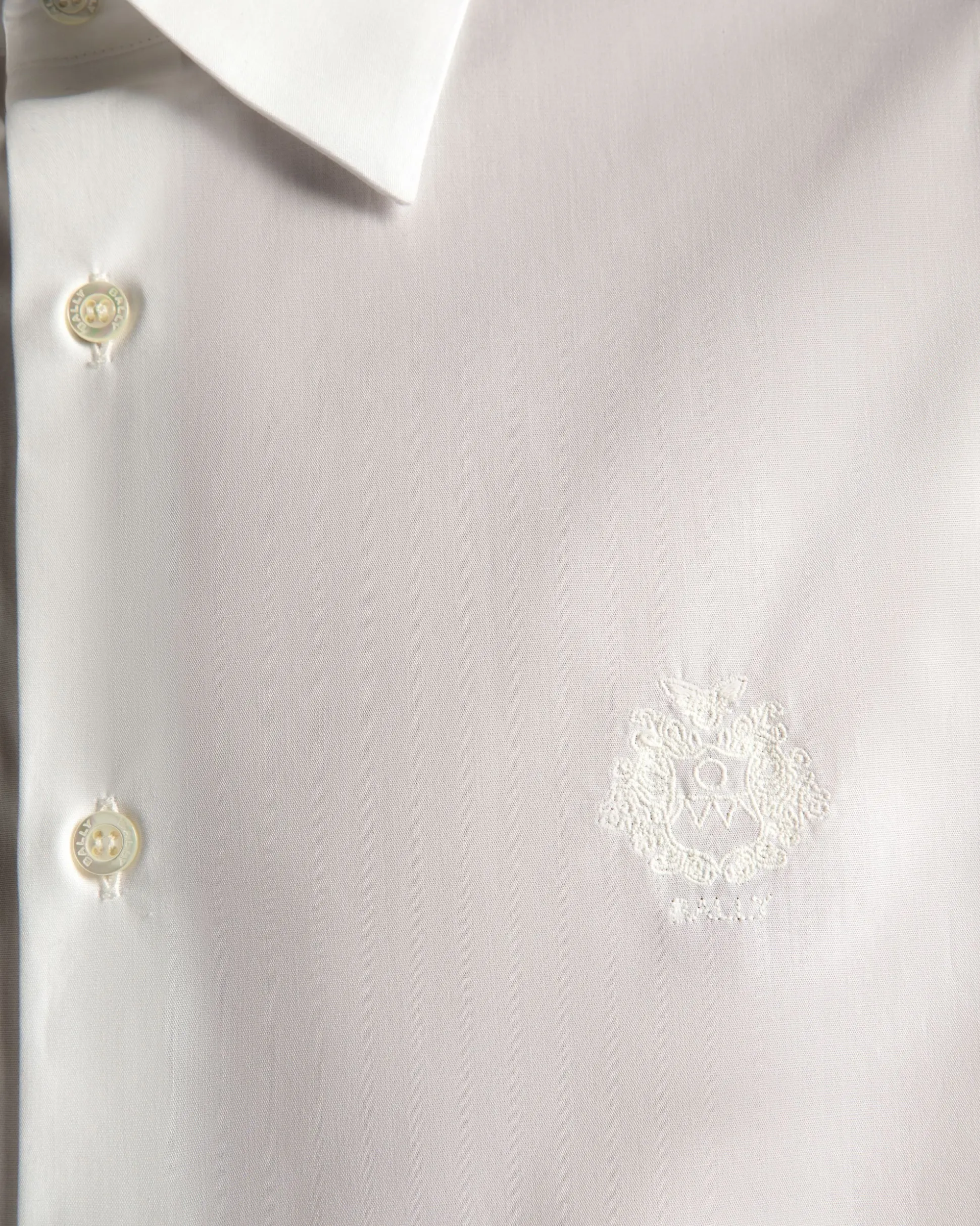 Shirt in White Cotton