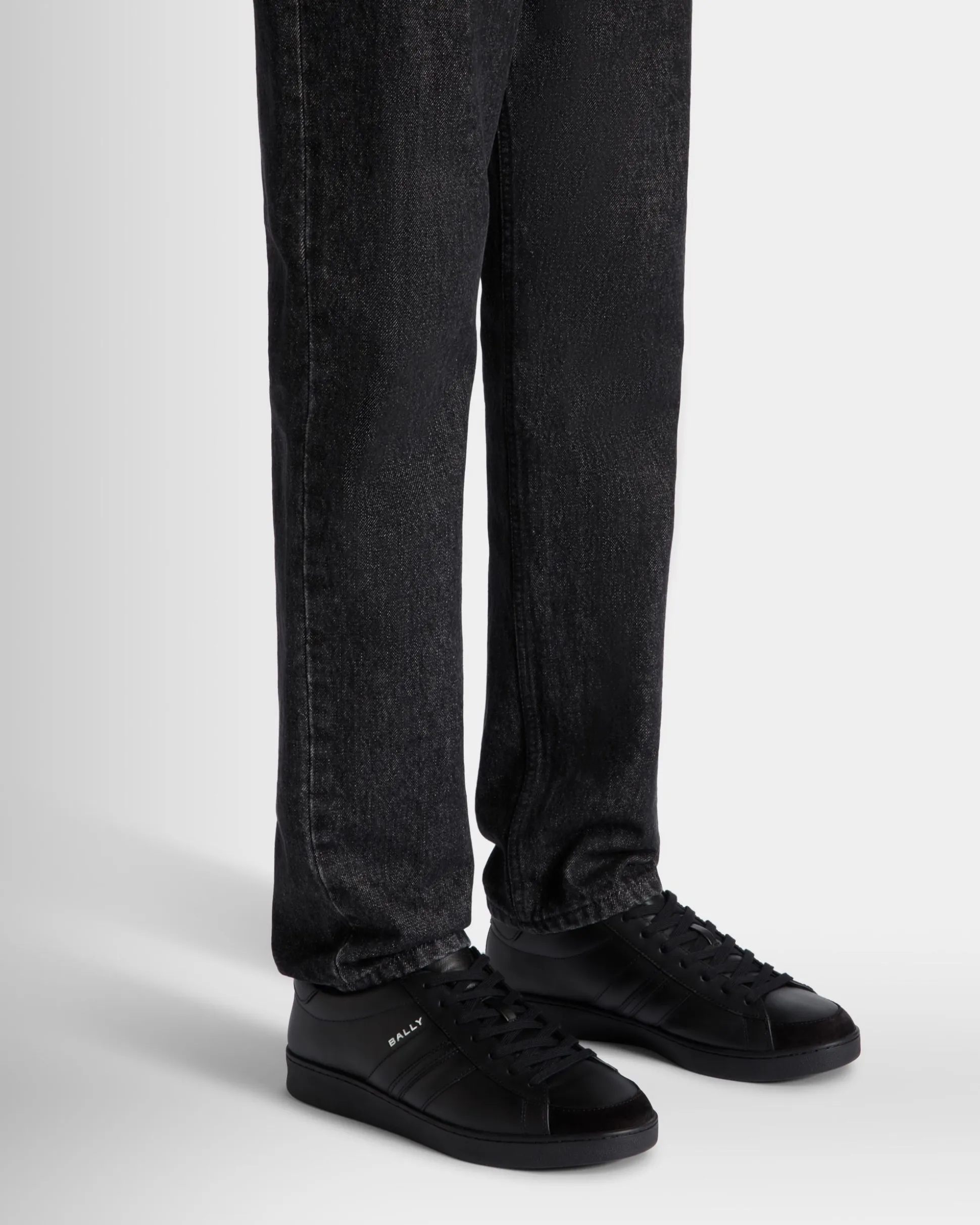Tennis Sneaker In Black Leather